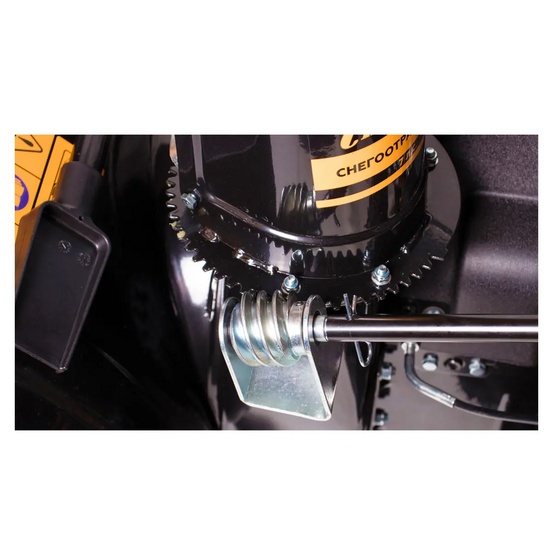 Снегоуборщик бензиновый самоходный CHAMPION ST761E