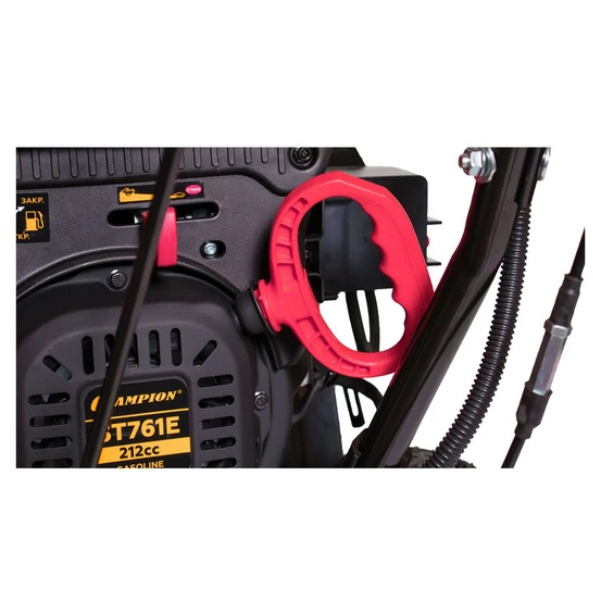 Снегоуборщик бензиновый самоходный CHAMPION ST761E