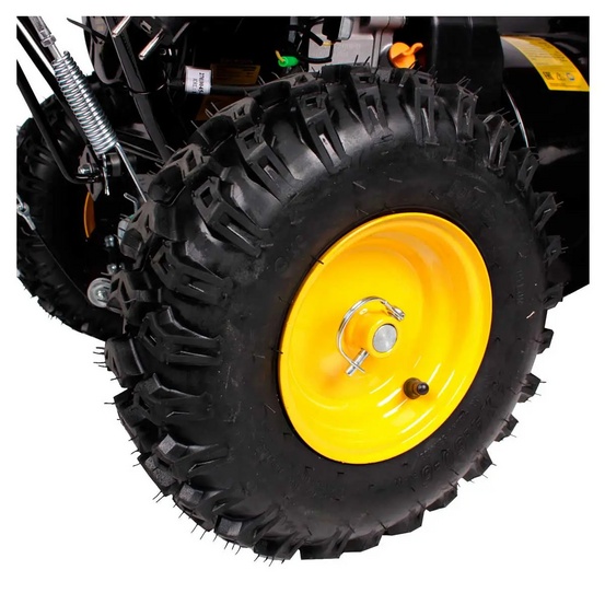 Снегоуборщик бензиновый самоходный CHAMPION ST662E