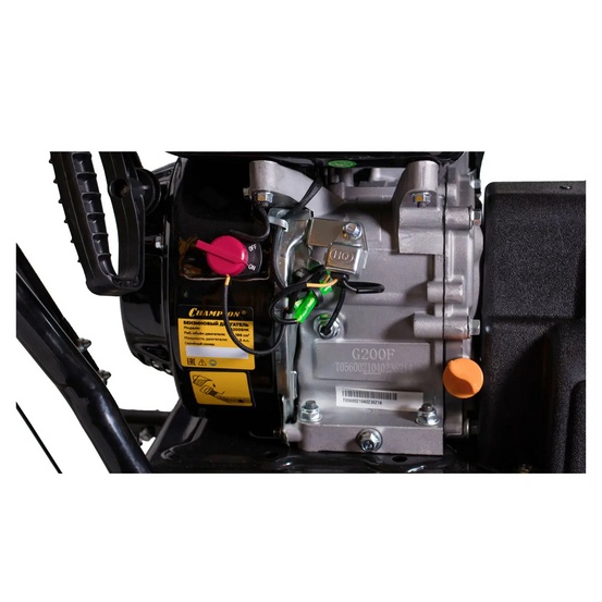 Снегоуборщик бензиновый самоходный CHAMPION ST656