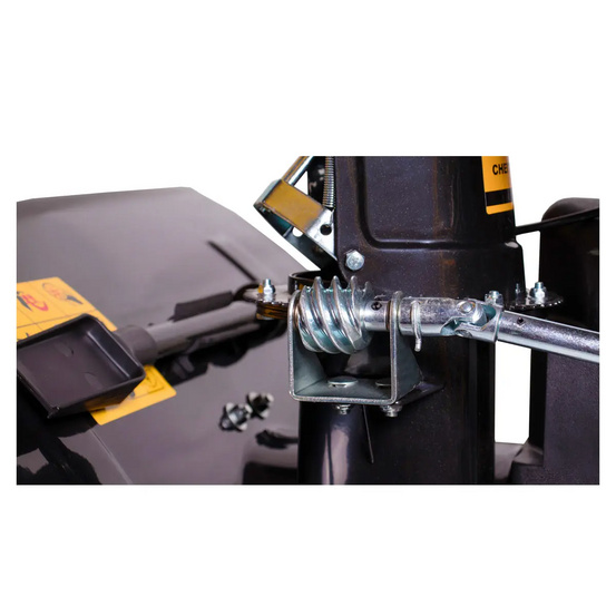 Снегоуборщик бензиновый самоходный CHAMPION ST1376E