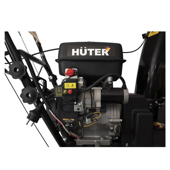 Снегоуборщик бензиновый самоходный Huter SGC 8000