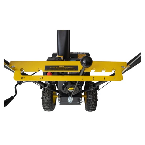 Снегоуборщик бензиновый самоходный Huter SGC 4000