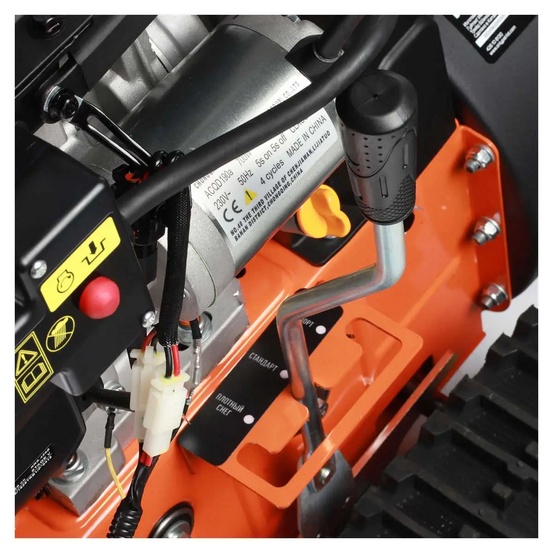 Снегоуборщик бензиновый гусеничный Patriot Сибирь 130 ET