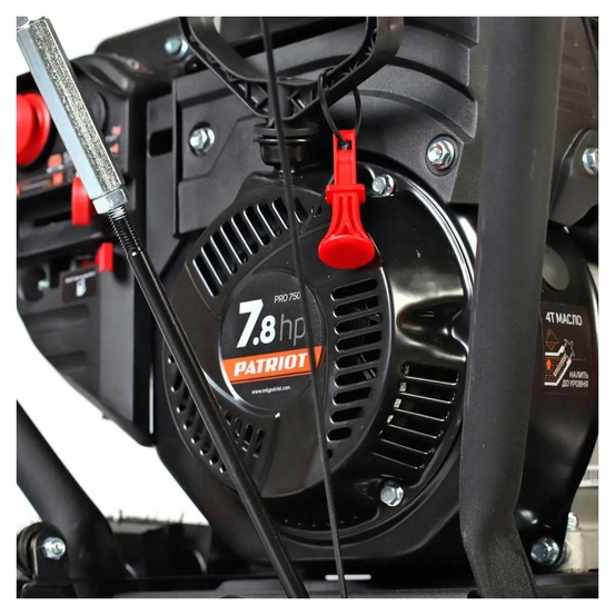 Снегоуборщик бензиновый самоходный Patriot PRO 750