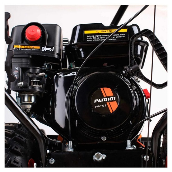 Снегоуборщик бензиновый (щетка) Patriot PRO 777 S
