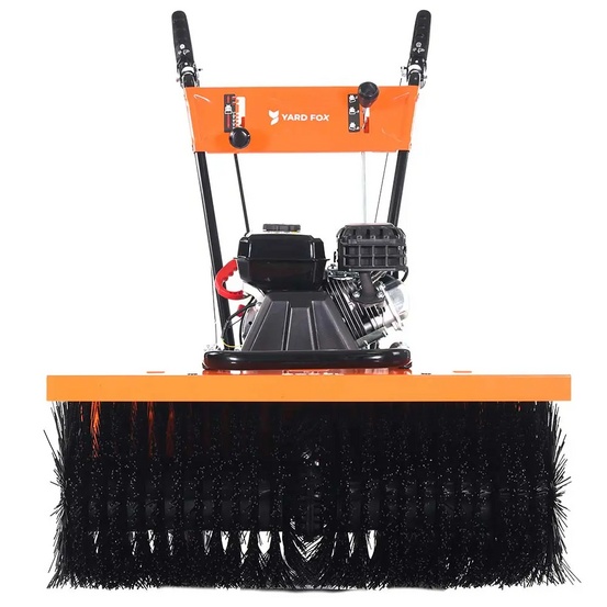 Бензиновая самоходная подметальная машина YARD FOX 800SL
