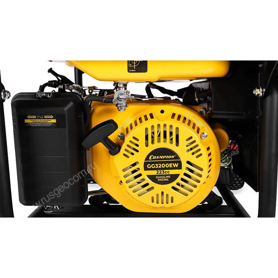 Бензиновый генератор Champion GG3200EW
