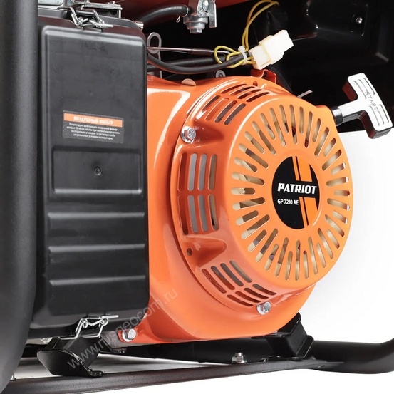 Бензиновый генератор Patriot GP 7210AE