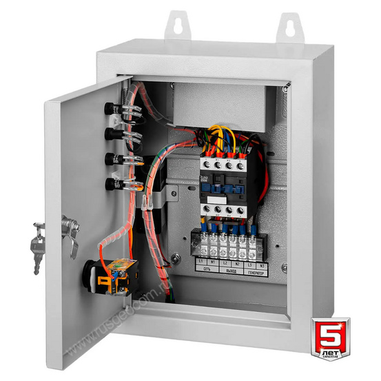 Бензиновый генератор ЗУБР СБА-5500 с АВР