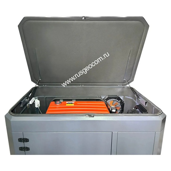 Бензиновый генератор FUBAG BS 11000 A ES в тихом зимнем кожухе 1600 RAL 7024