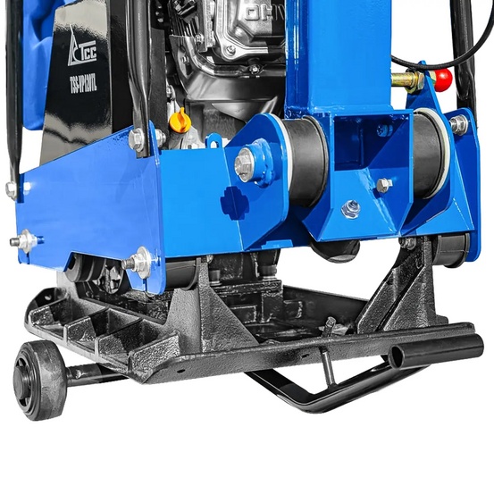 Виброплита TSS-VP120TL (колесный комплект, бак) прямоходная бензиновая