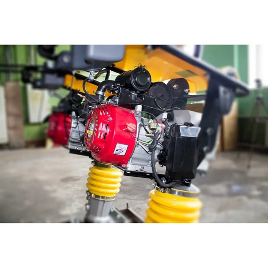 Вибротрамбовка бензиновая STEM Techno STR 82