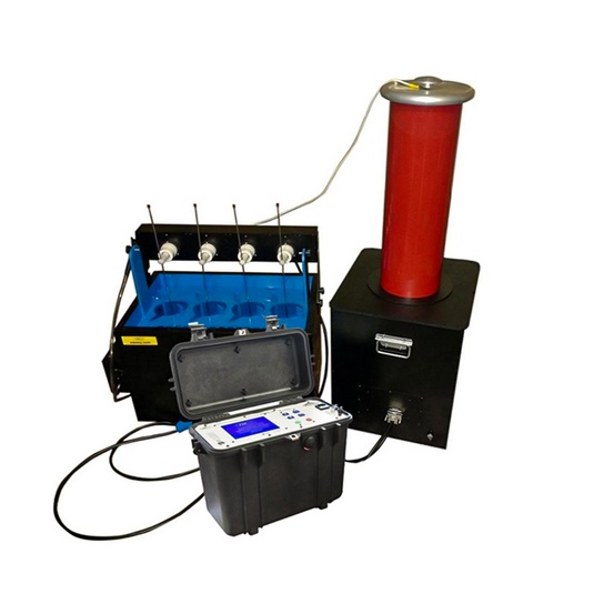 АВИЦ-175 исп.2 USB и ПО c АВИЦ-20П – аппарат высоковольтный испытательный в пластиковом корпусе совместно с ванной для испытаний