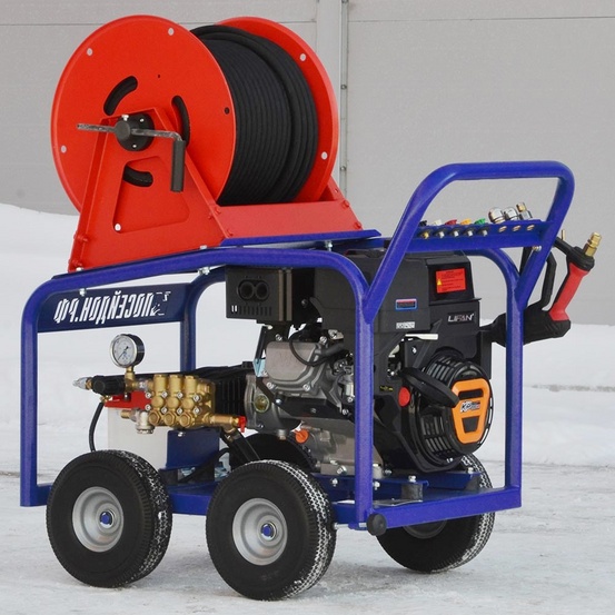 АВД B15-140-30-L-ES-4W-Reel2, 15 л.с., 140 бар, 30 л/мин, бензин, Lifan