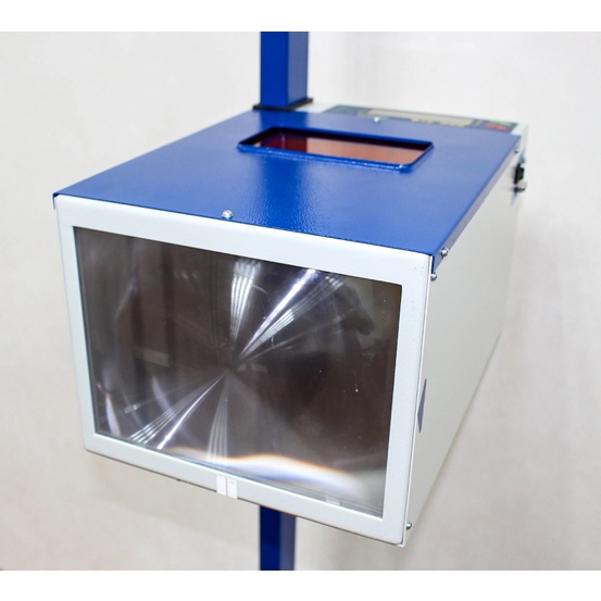 ИПФ-01М.01 – прибор для измерений параметров света фар