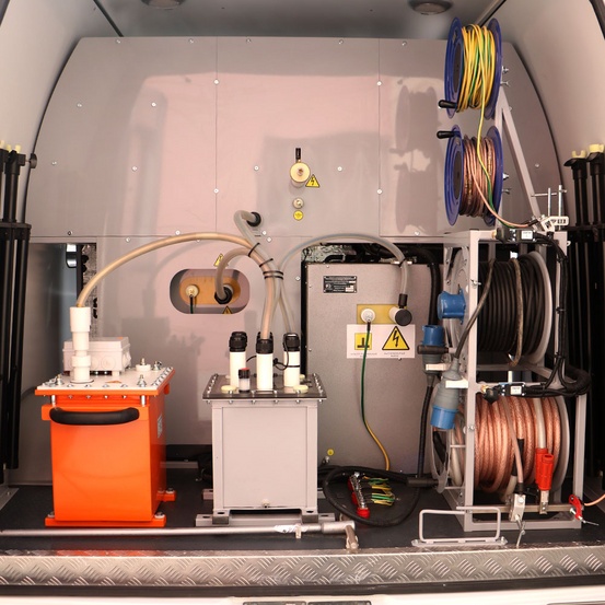 ЭТЛ-10 ТЕХНОАС - передвижная лаборатория для кабельных линий напряжением 0,4-10 кВ