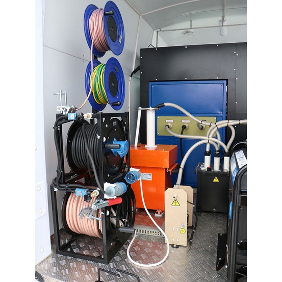 ЭТЛ-10/СНЧ ТЕХНОАС - передвижная лаборатория для кабельных линий напряжением 0,4-10 кВ и кабельных линий из сшитого полиэтилена