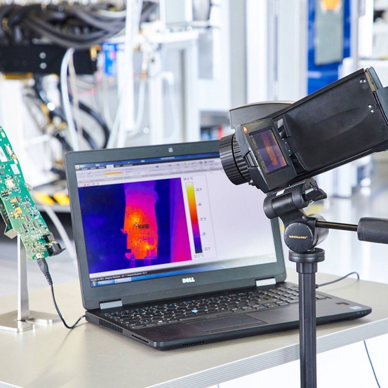 Тепловизор testo 890 с супер-телеобъективом